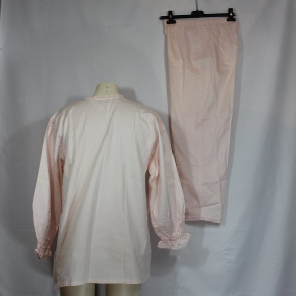 NWNT Wacoal Cozy Pajamas Sheer Peach  Set ILE SAINT LOUIS Crochet Cotton Medium - Picture 4 of 11